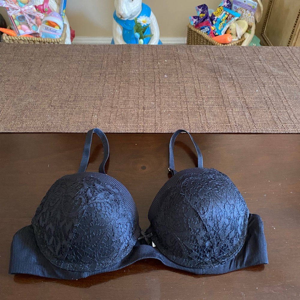 Elegant Black Lace Bra 34 B